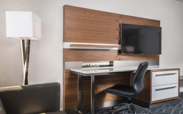 Delta Hotels by Marriott Waterloo