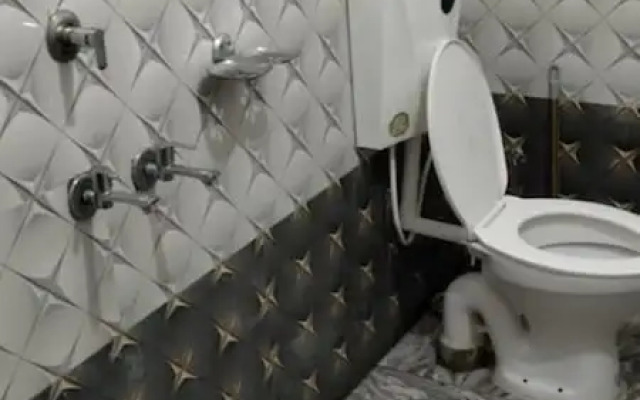 Prakash Palace Ayodhya