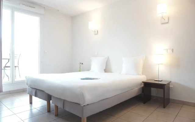 Comfort Aparthotel Six-Fours