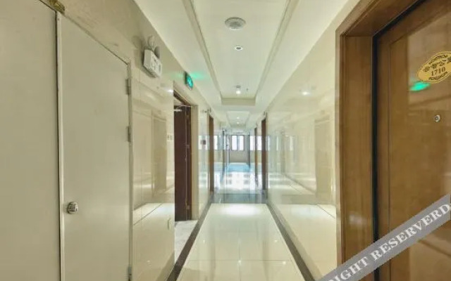 Xinyang Yunzhi Hotel