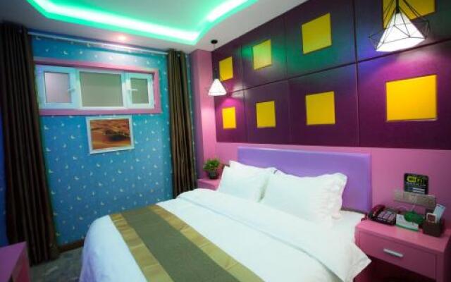 Kuerle Jinrun Holiday Hotel Airport Road