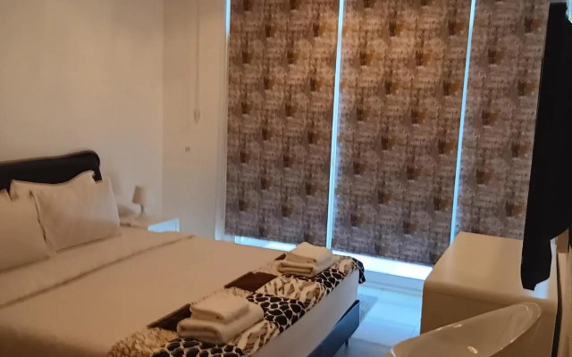 Dubai MAJESTIC Cozy LuxApt - 3BR