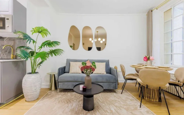 Authentic Apartment - 1br/4p - Grands Boulevards