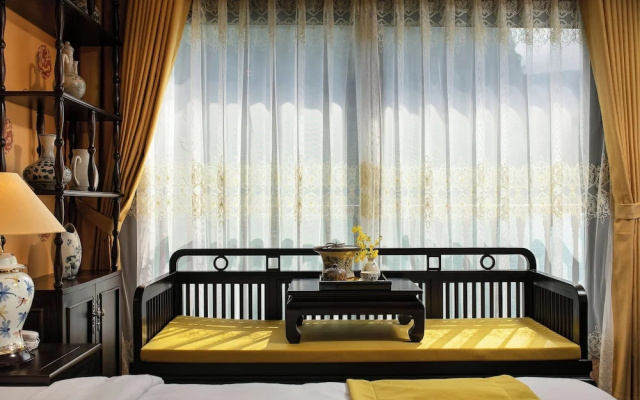 Nostalgia Halong Cruise – Guest Rooms – Ha Long