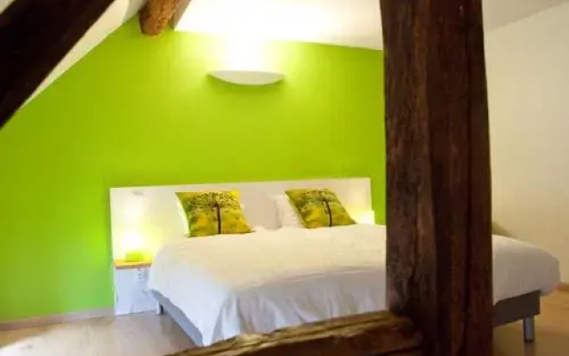 Aux Berges de la Bel