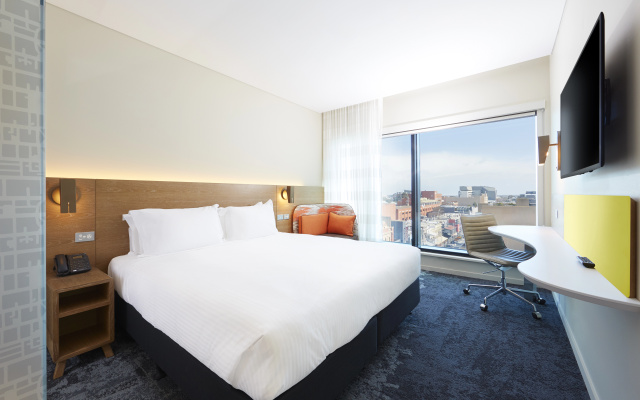 Holiday Inn Express Adelaide City Centre by IHG – Guest Rooms – Adelaide