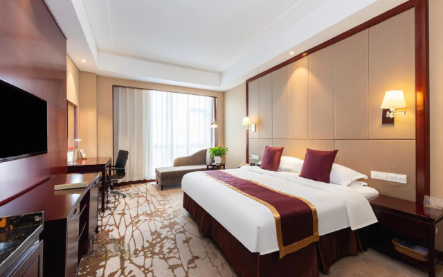 Tianjin Baiyun Hotel – Guest Rooms – Tianjin