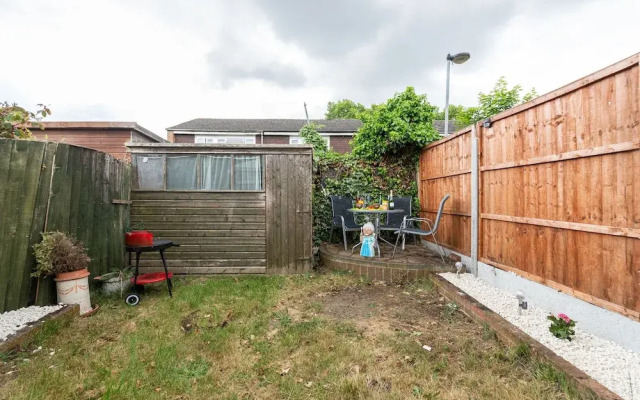 Hiikots Apartments Dagenham