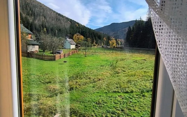 Na Hutori