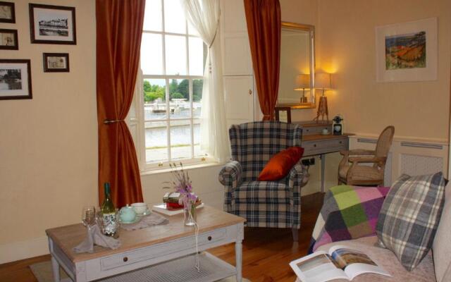 Corrib House Guest Accommodation