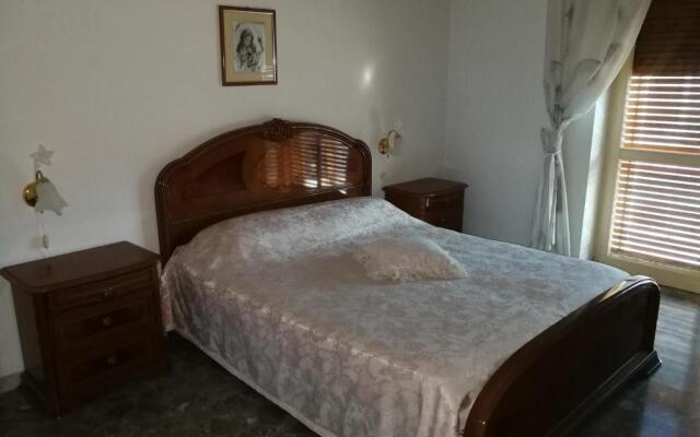 Papa Giovanni Xxiii Apartment