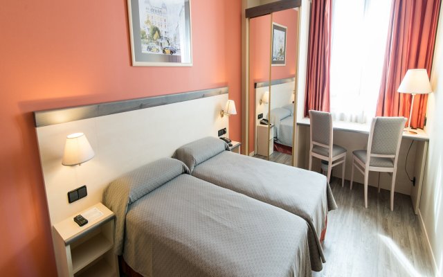 Petit Palace Trencadis