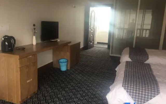 Shanghai Liujia Garden Homestay