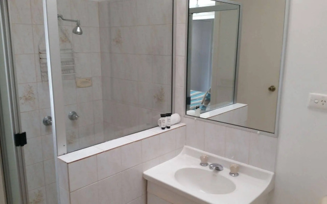 Clifford Park Holiday Motor Inn