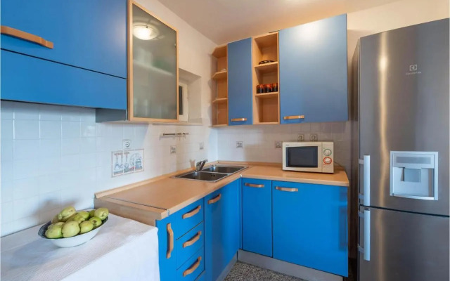 Holiday home Mala Lozna II