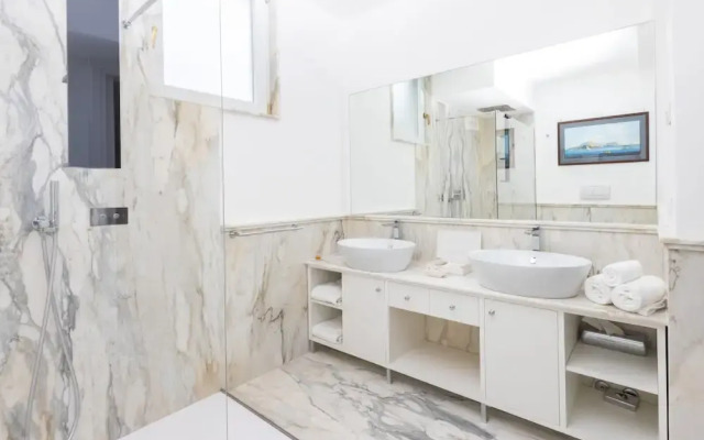 Elegant Sorrento Coast Villa with Pool and Tennis Court