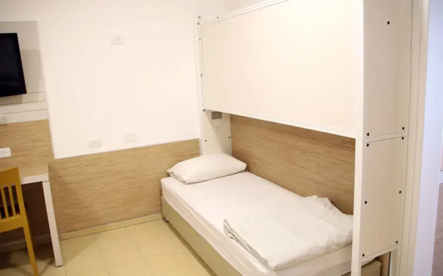 HI Masada Hostel
