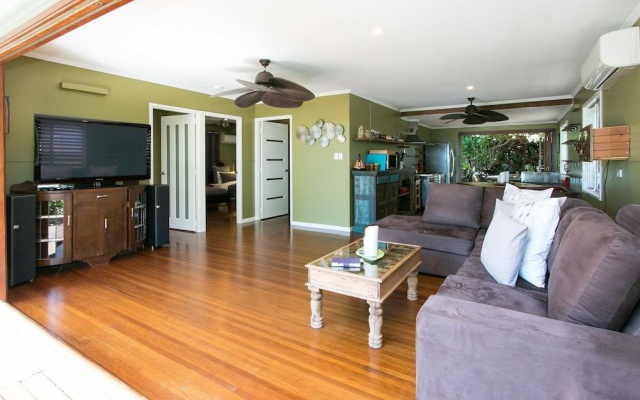 The Beachside Cottages – Guest Rooms – Hervey Bay