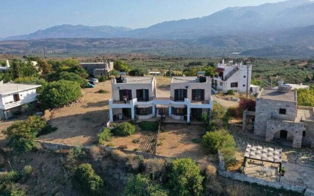 Immaculate 3-bed House in Chania