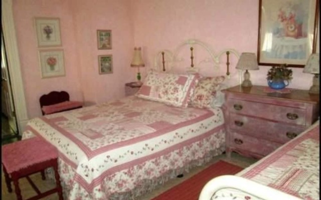 11 Singleton House B&B