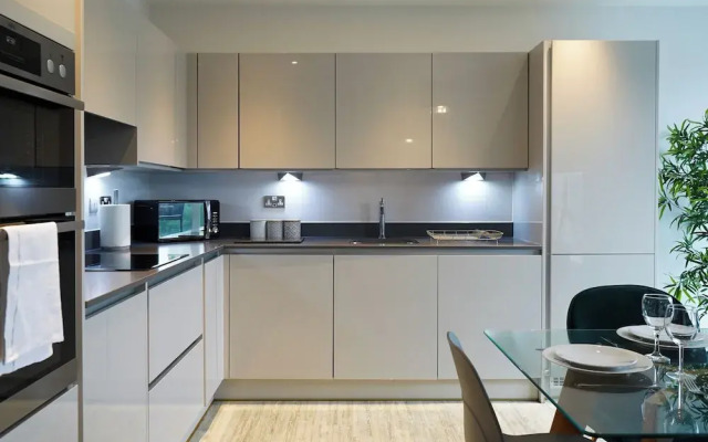Serenity by the Water 3 bedroom London
