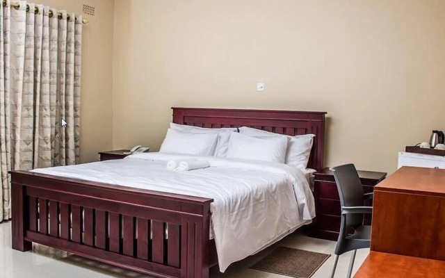 Nyamfinzi Hotel