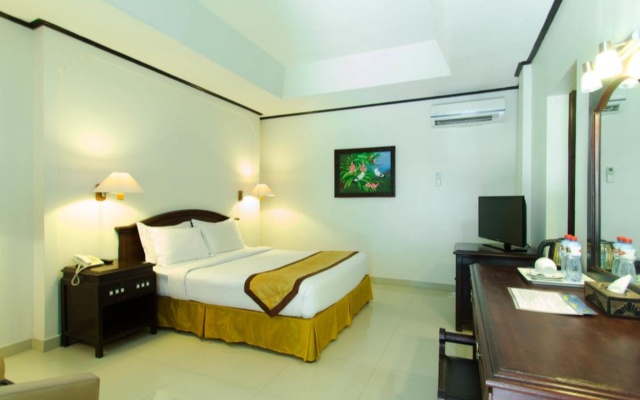 Bali Summer Hotel – Guest Rooms – Kuta