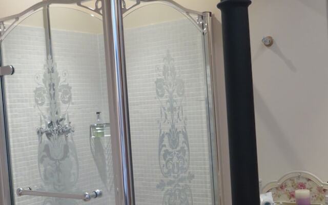 Crooksmill Bed & Breakfast