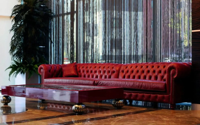 Demora Hotel