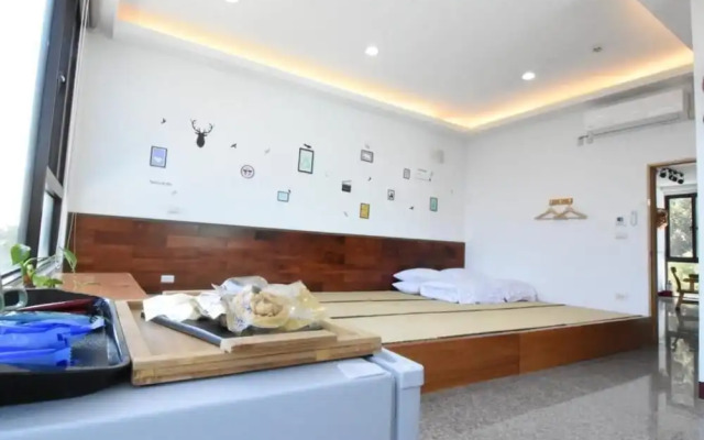 Sanyi Ju Xiang Minsu