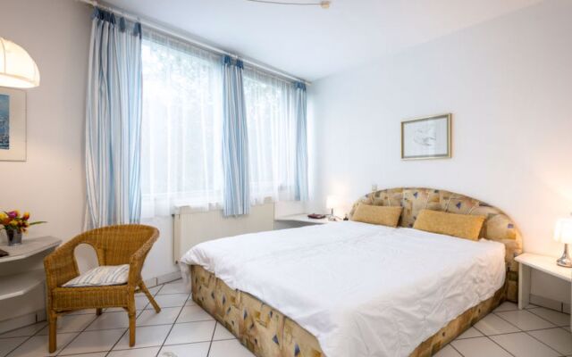 Hotel Zur Post - Burg An Der Mosel