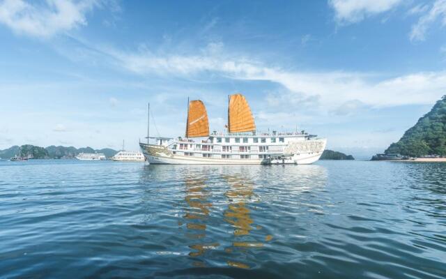 Indochina Sails Ha Long Bay Powered by ASTON