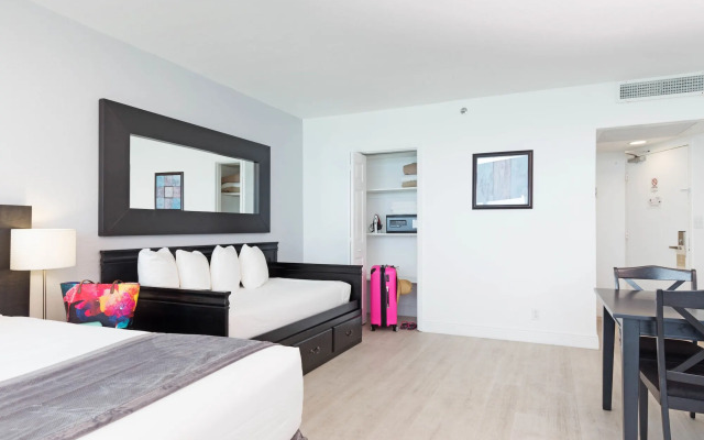 New Point Miami Beach Apartments