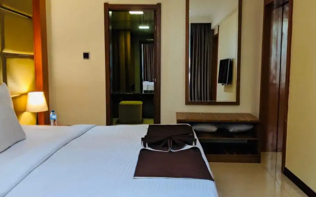 T E L E By Summerset Continental Hotel