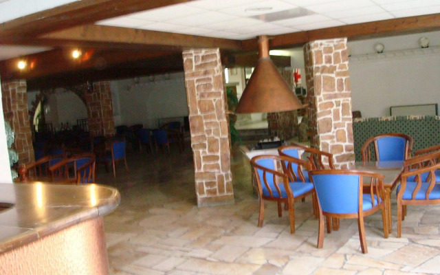 Best Western Plus Larco Hotel