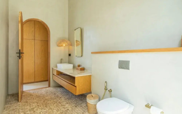 Villa Serai 5br to the Beach