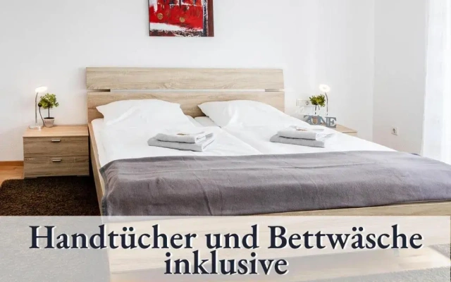 Große moderne Ferienwohnung in bester Bodenseelage l 1 Minute zum Bodensee l 2 Zimmer l Vollausgestattete Küche l Sonnenbalkon l WLAN l Willkommen im Apartment Möggingen