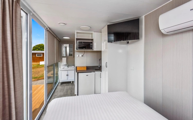 Poenamo Hotel – Guest Rooms – North Auckland