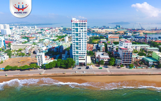 Huong Viet Hotel Quy Nhon - Beachfront
