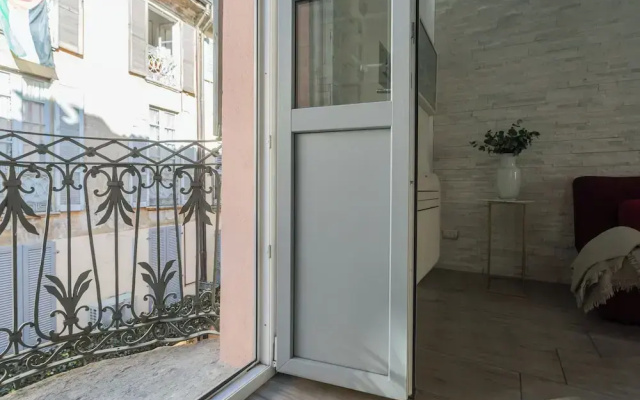 Domus in Como by Rent all Como