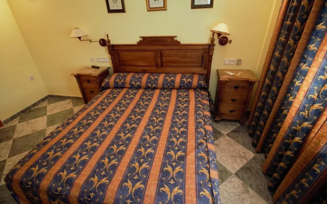 Hostal Puerta de Monfragüe