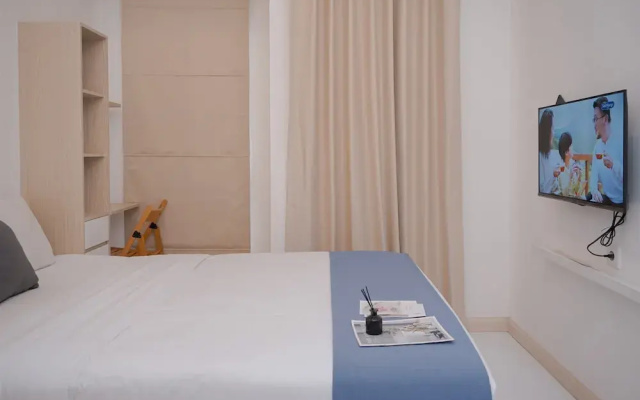 Cozy Studio Room Apartment at Tokyo Riverside PIK 2