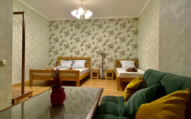 Guest House - Avlabari