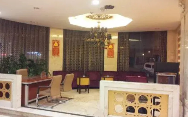 Hejin XinGeng JinDing Hotel