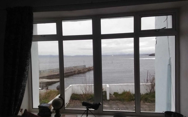 The Boathouse Lodge