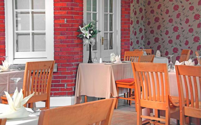 Deincourt Hotel