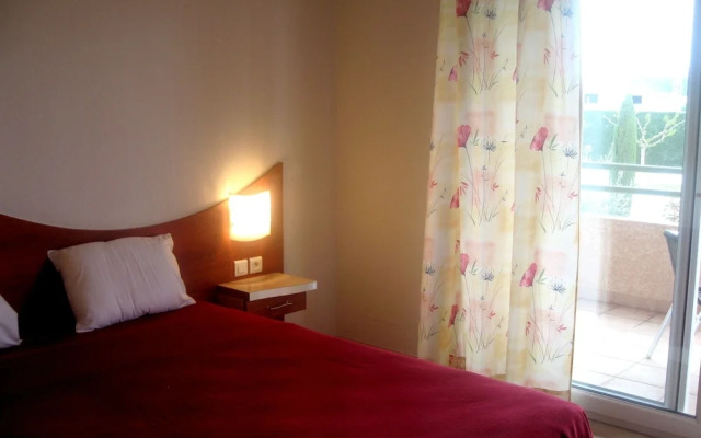 Hotel Pernes Les Fountaines