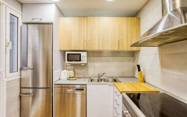 Nice & Cozy 4 Bed in Sants-montjuic BCN