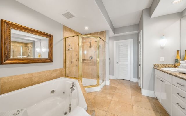 Crd0608 2 Bedroom Condo