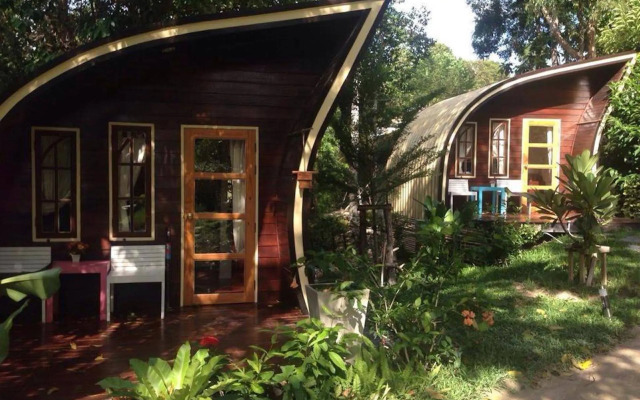 Phuritra Resort Koh Lipe